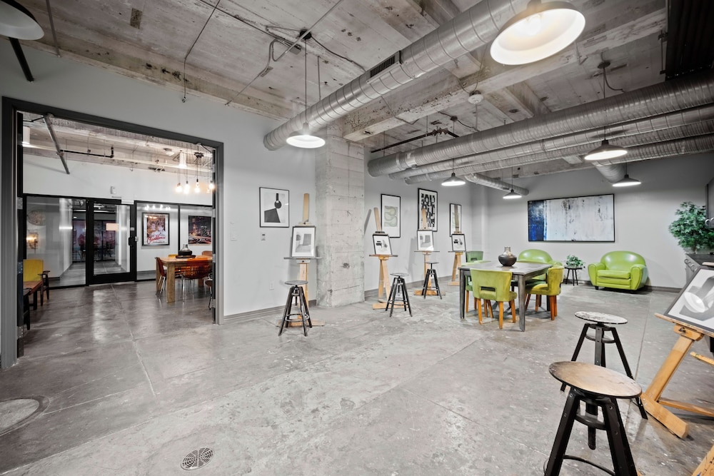 Downtown Dallas Loft