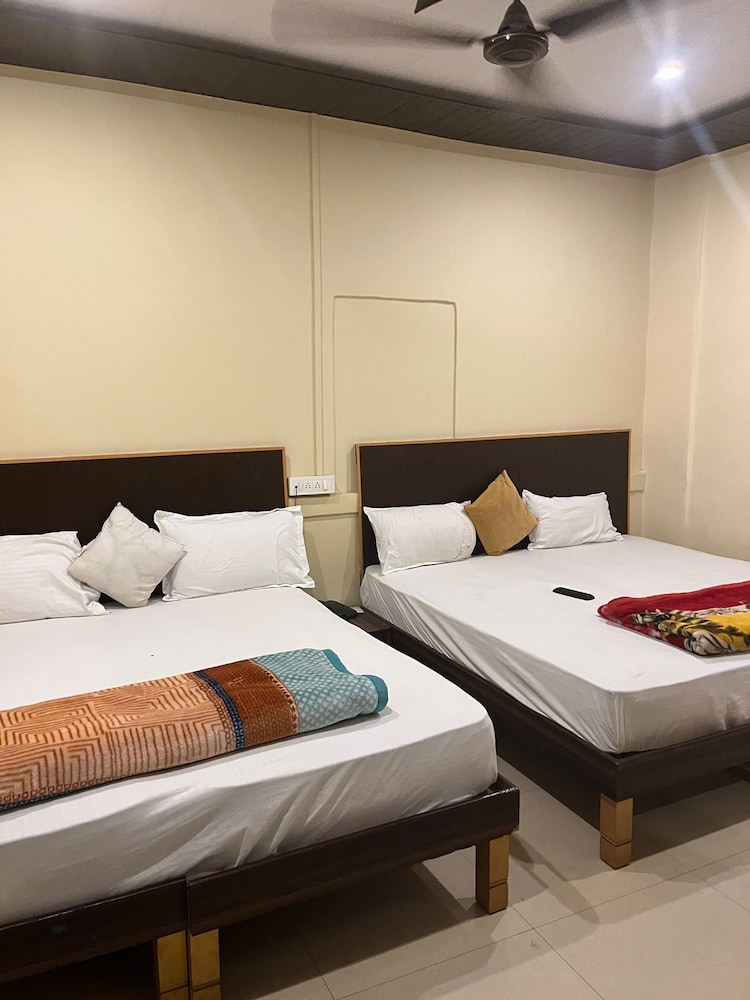 Kashi Kutir
