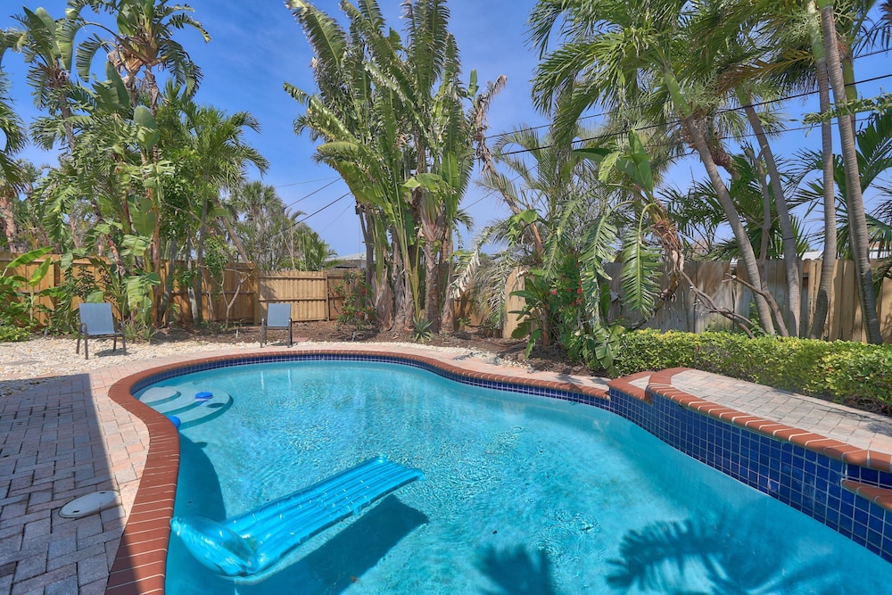 Coquina Hideaway