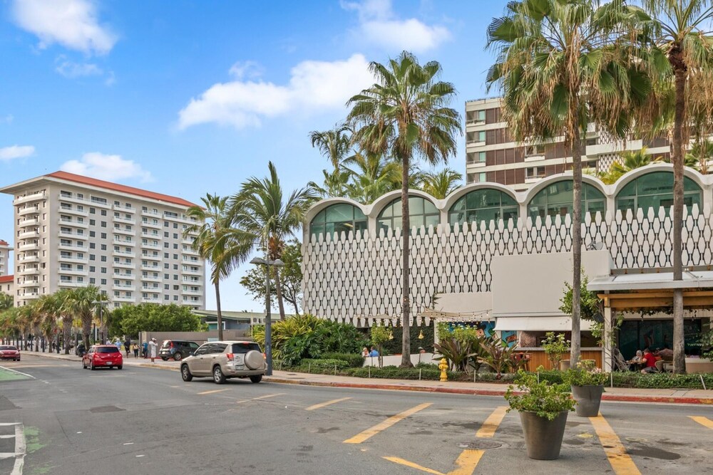 Otium Rentals Vacation Rental w Beach Views view 4