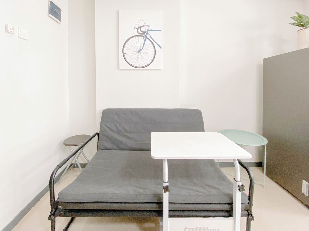 Simply Look 1BR at Gateway Pasteur Apartment
