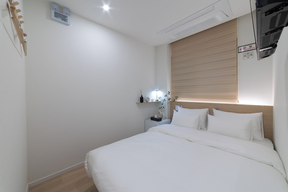 Hi Seoul Hostel Myungdong Central