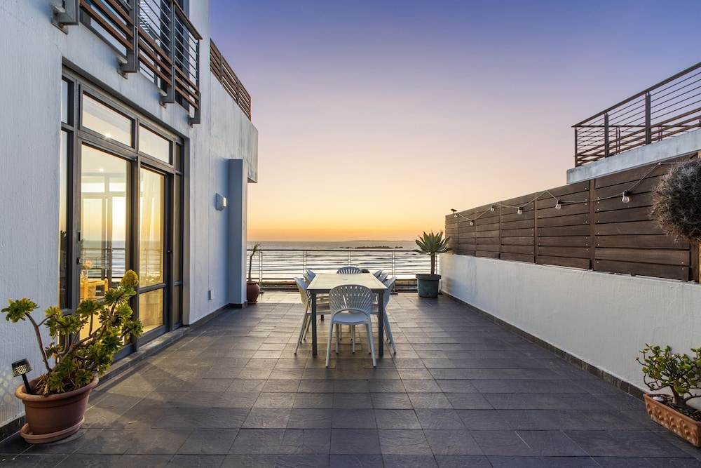 Eden on the Bay 166