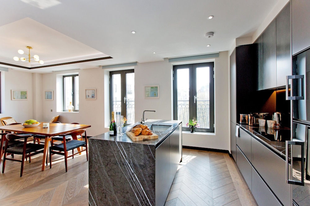3-bed Deluxe Apt 517
