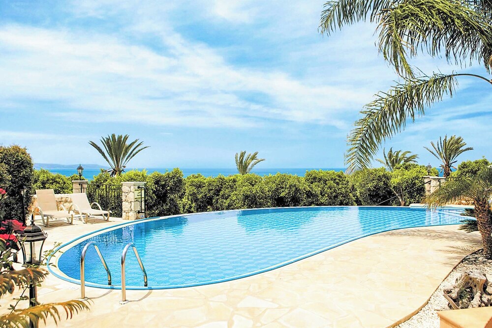 Villa Stavroulla