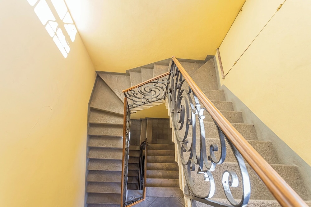Rovelli 41 by Rent all Como
