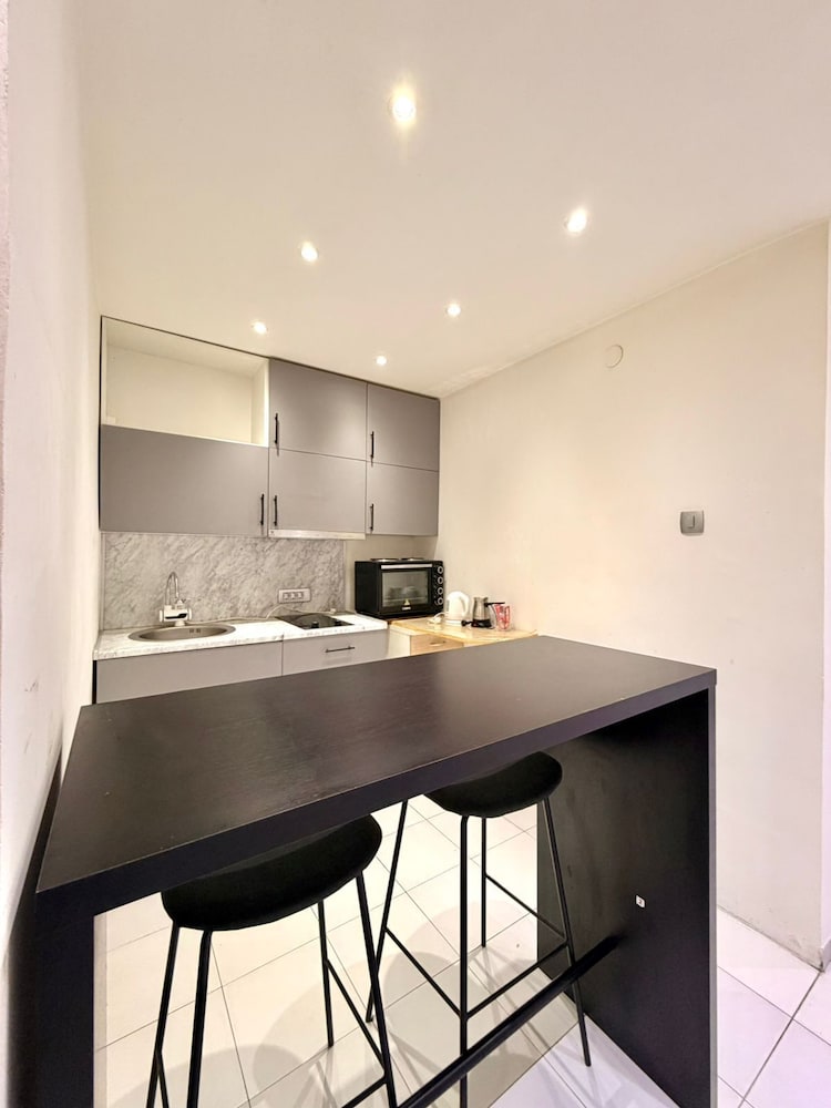 Adriatic Central 2BDR Apartment