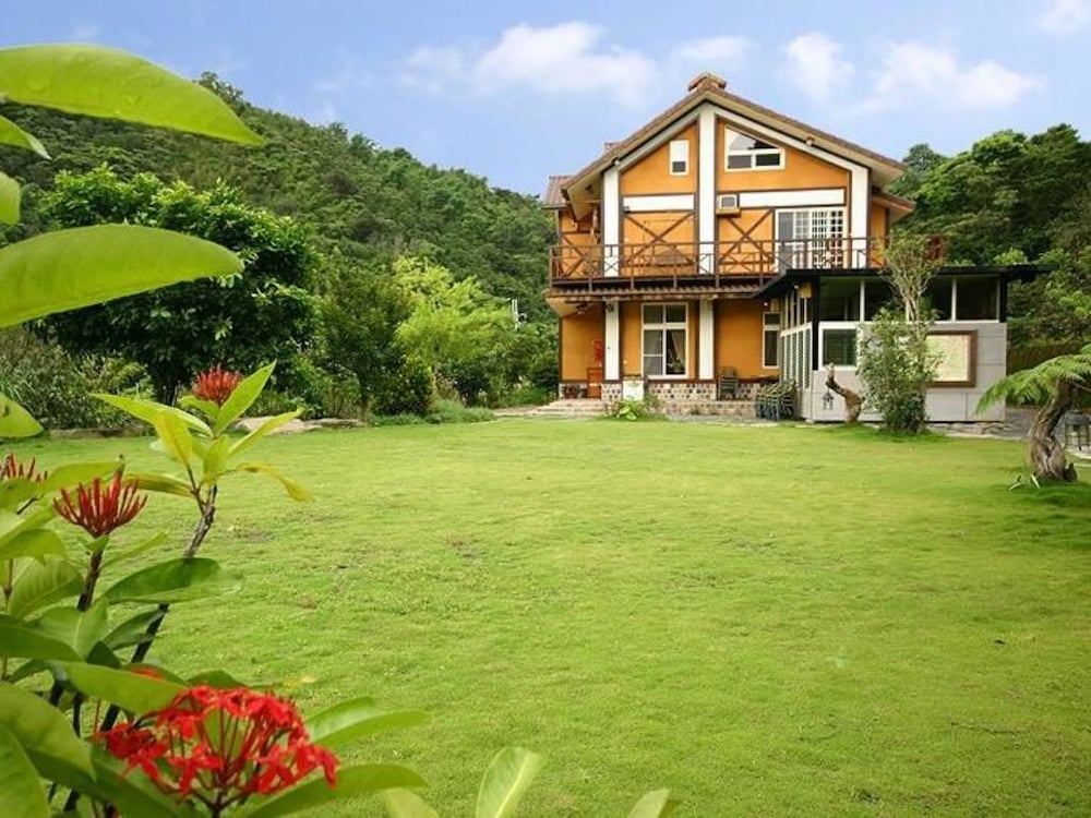Jia Yuan Resort