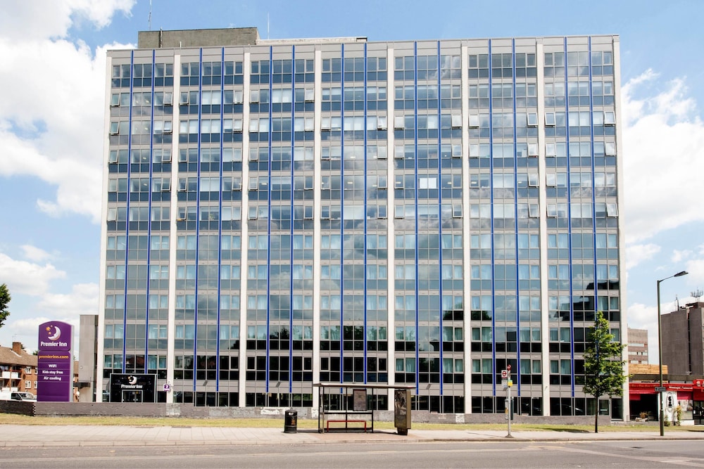 Premier Inn Lübeck City Centre