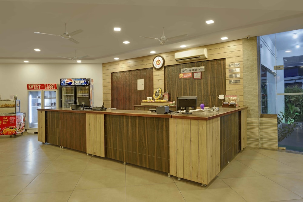 Hotel Highway King Shahpura view 2