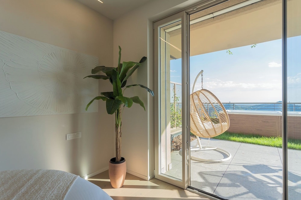 La Vista Bonita by Rent all Como