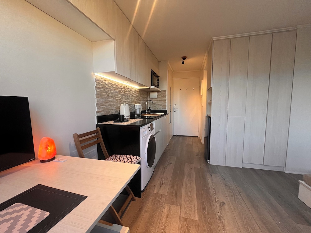 Oceana Suites Serrano