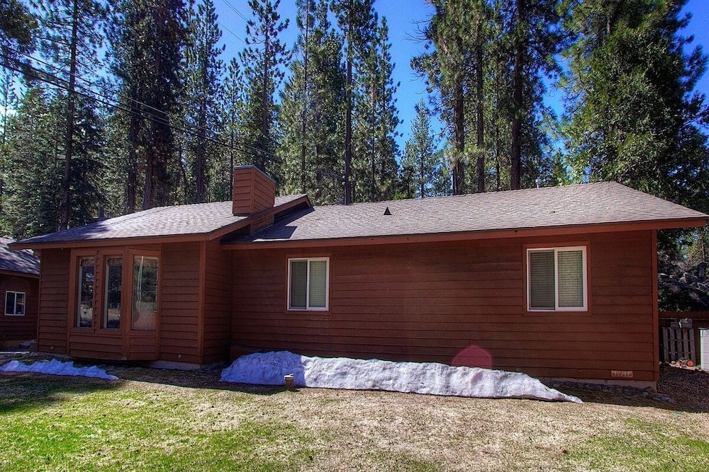 Nvh0823 - Sadies Hustle 3 Bedroom Home