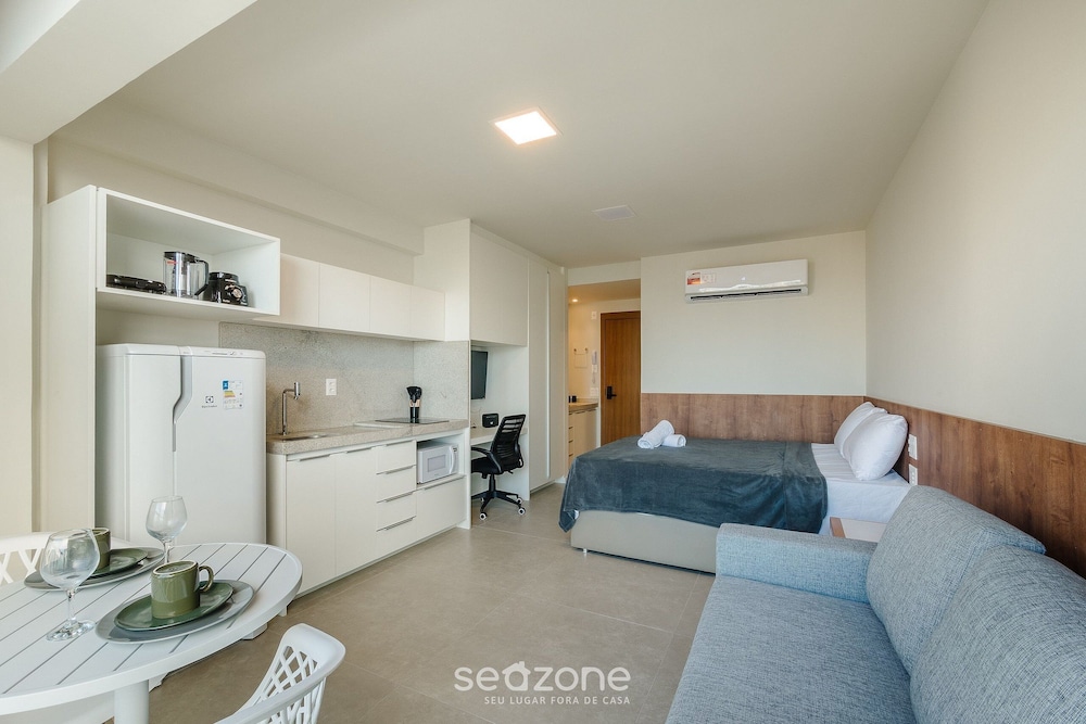 Stay With Style and Convenience in Salvador LIV