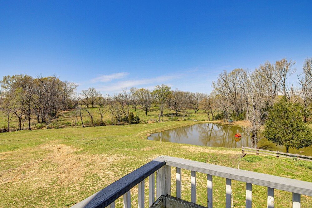 Peaceful Countryside Escape in Covington!