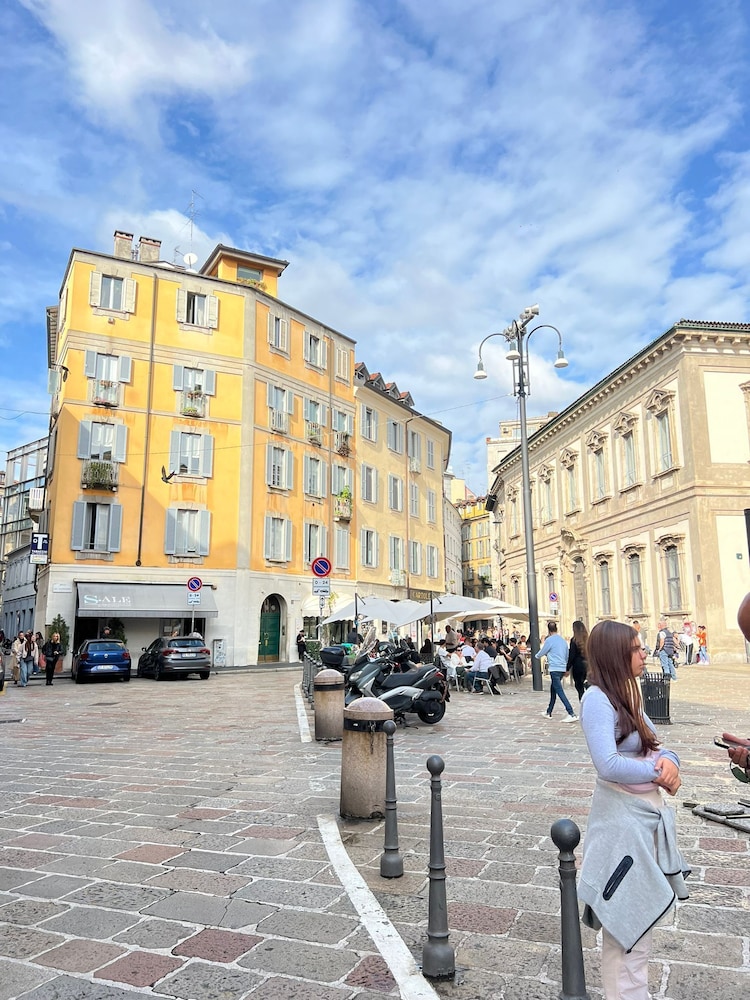 Accomodo MIL68 Loft Centro Storico