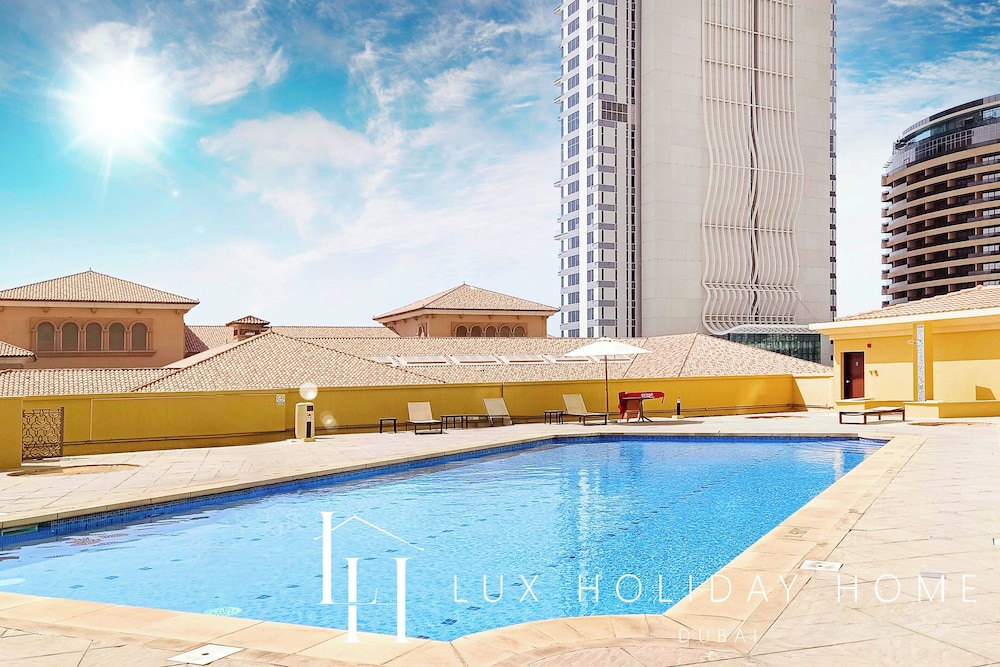LUX The JBR Central Suite