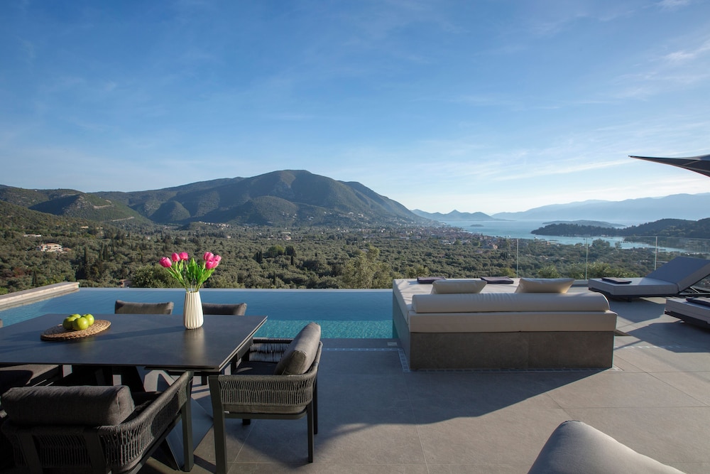 Pothos Villas