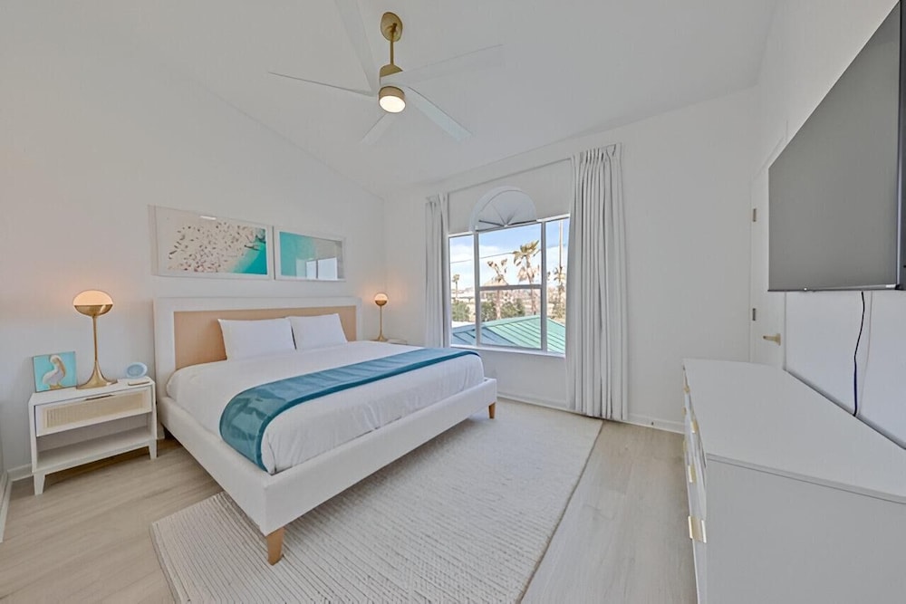 Gulfs Edge Townhome #7- Sun-kissed Memories