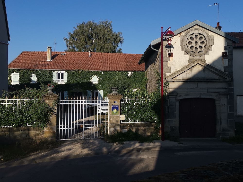 Photo 26