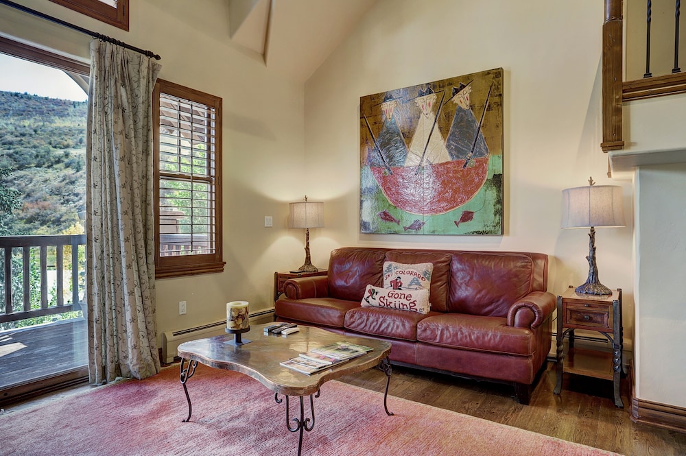 Beautiful 3 Br In Avon Ge - Lodge At Brookside 3 Bedroom Condo - Property Image 1