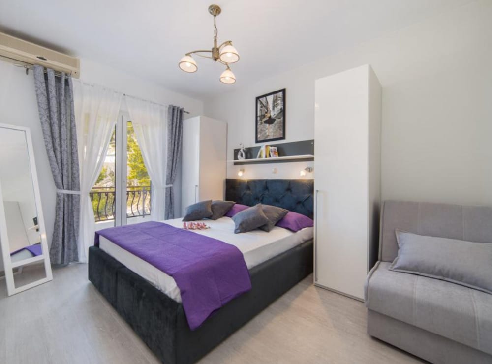 Apartment Tafra 1