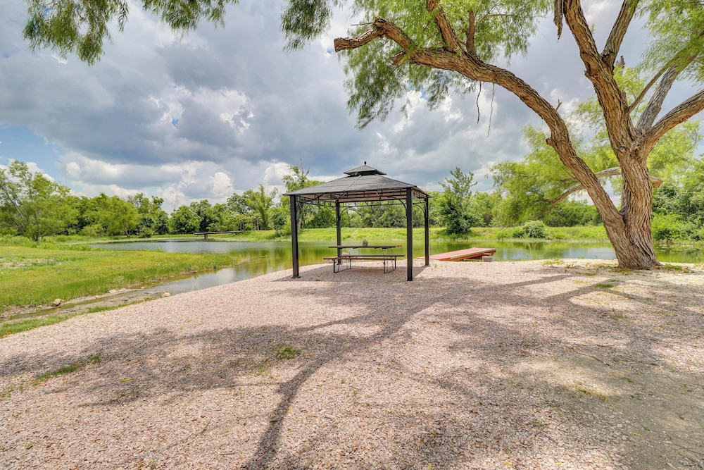 Bertram Ranch Property w/ Acreage Trail Access! - Property Image 8