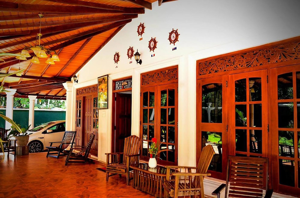 The Kings Villa