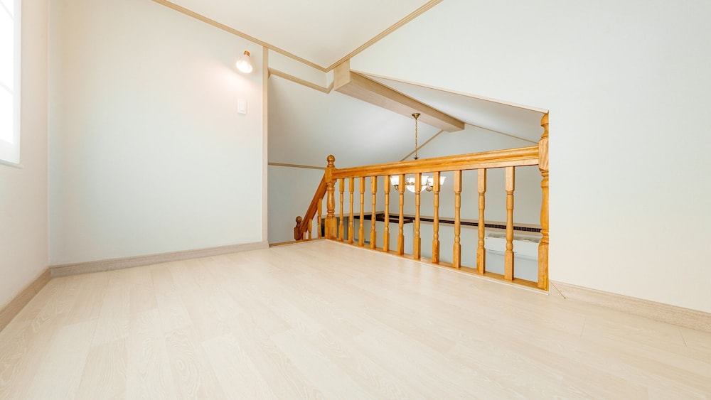 Geoje Peugeot Gomsol Petfriendly Pension