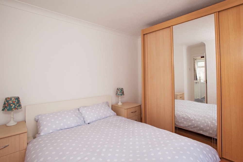 3 Bedroom House Near the City Center