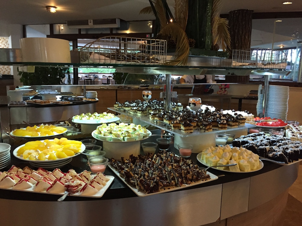 Champion Holiday Village - All Inclusive