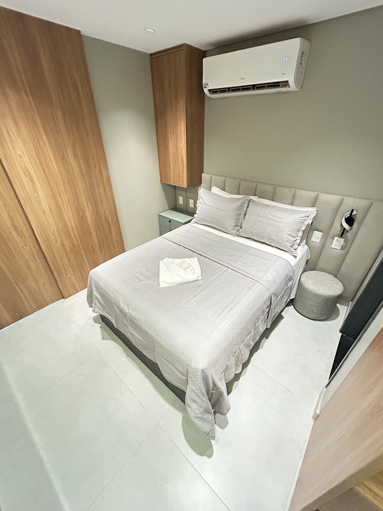 Melhores Flats - Luxuoso beira-mar