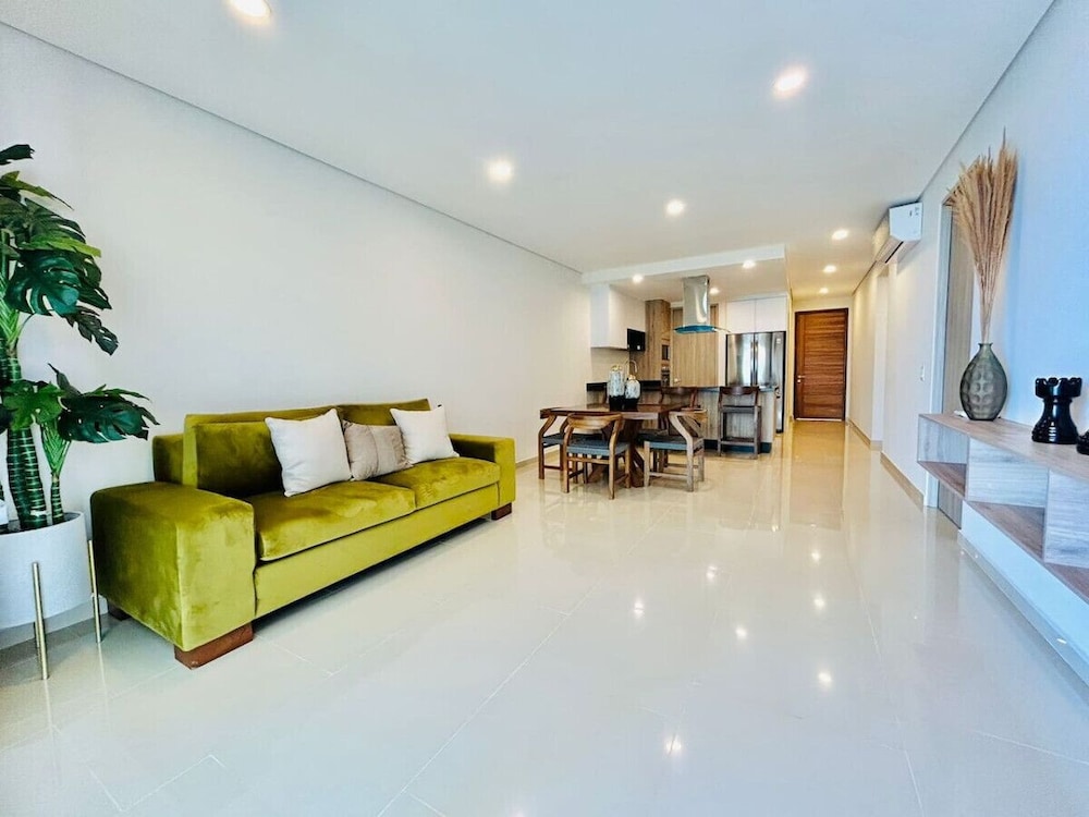Torre Eleve Apartments
