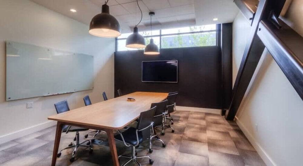 meeting & event spaces