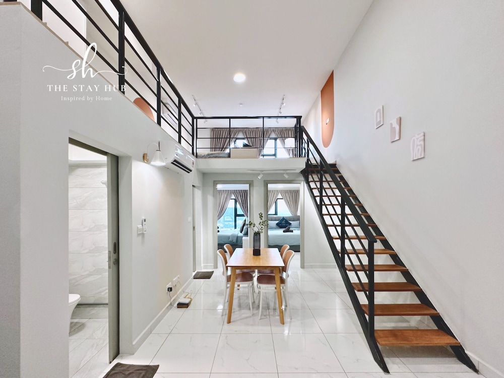 Arte Cheras Luxury Suites