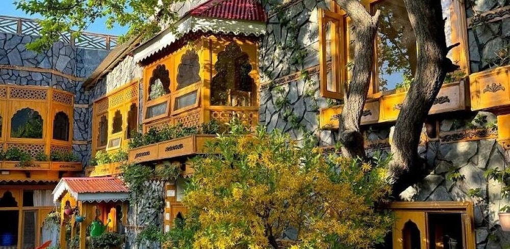 Lavender Cottage & Guest House