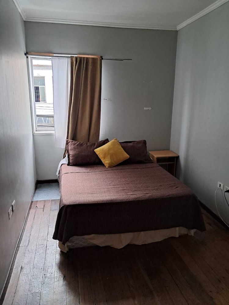 HOSTAL PUERTO LOUNGE