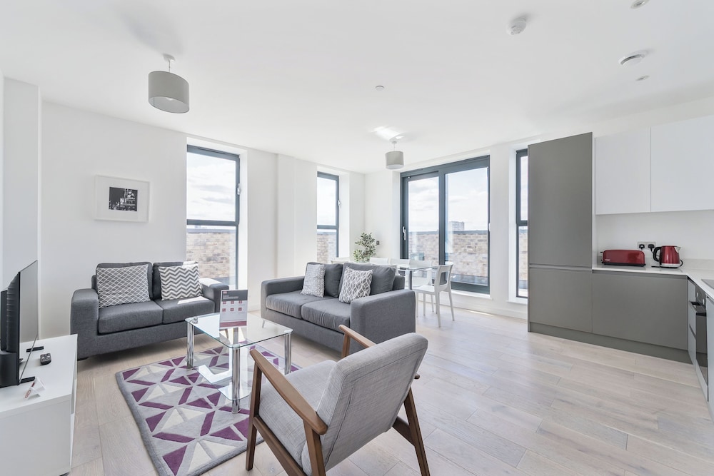 Roomspace Apartments -Caroline Street
