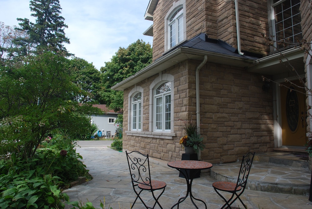 Malak Bnb