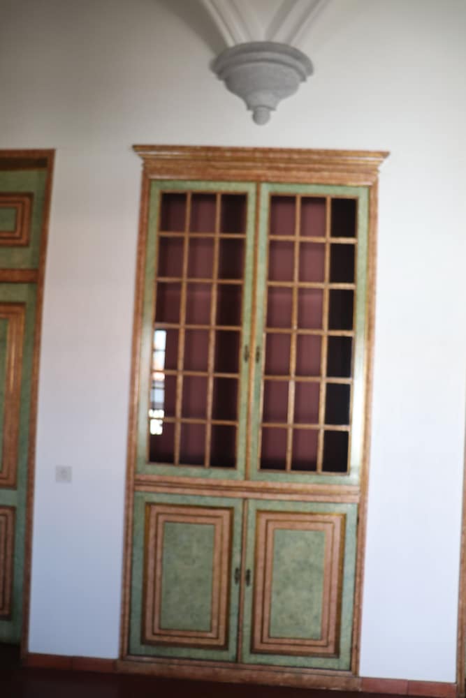 Hotel Tara B&B Kanchanaburi - Image 1