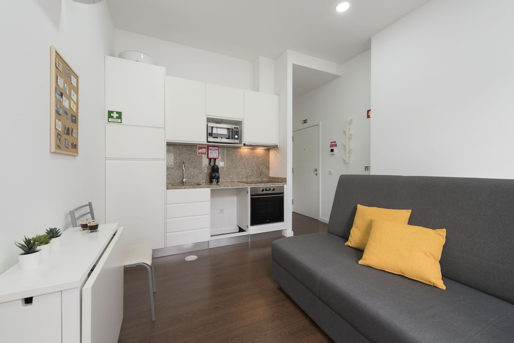 Apartment Boavista Roundabout by SweetPorto