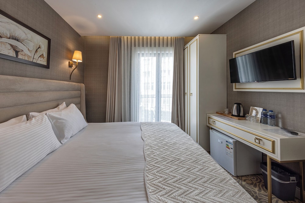 Mr Beyaz Butik Otel - Image 41