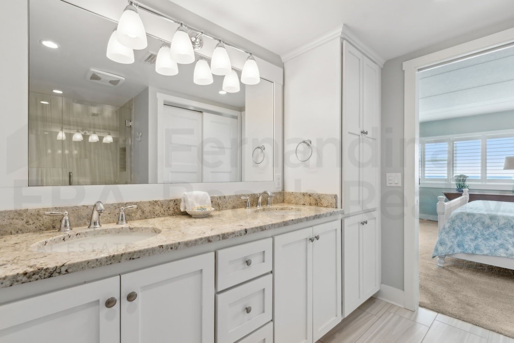 444 Amelia By The Sea 3 Bedroom Condo