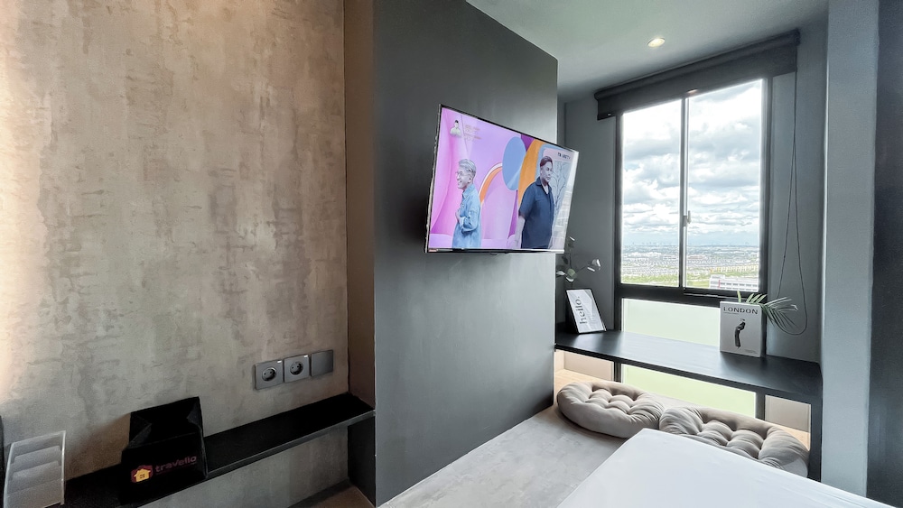 Best Deal Studio (No Kitchen) Apartment Tokyo Riverside PIK 2