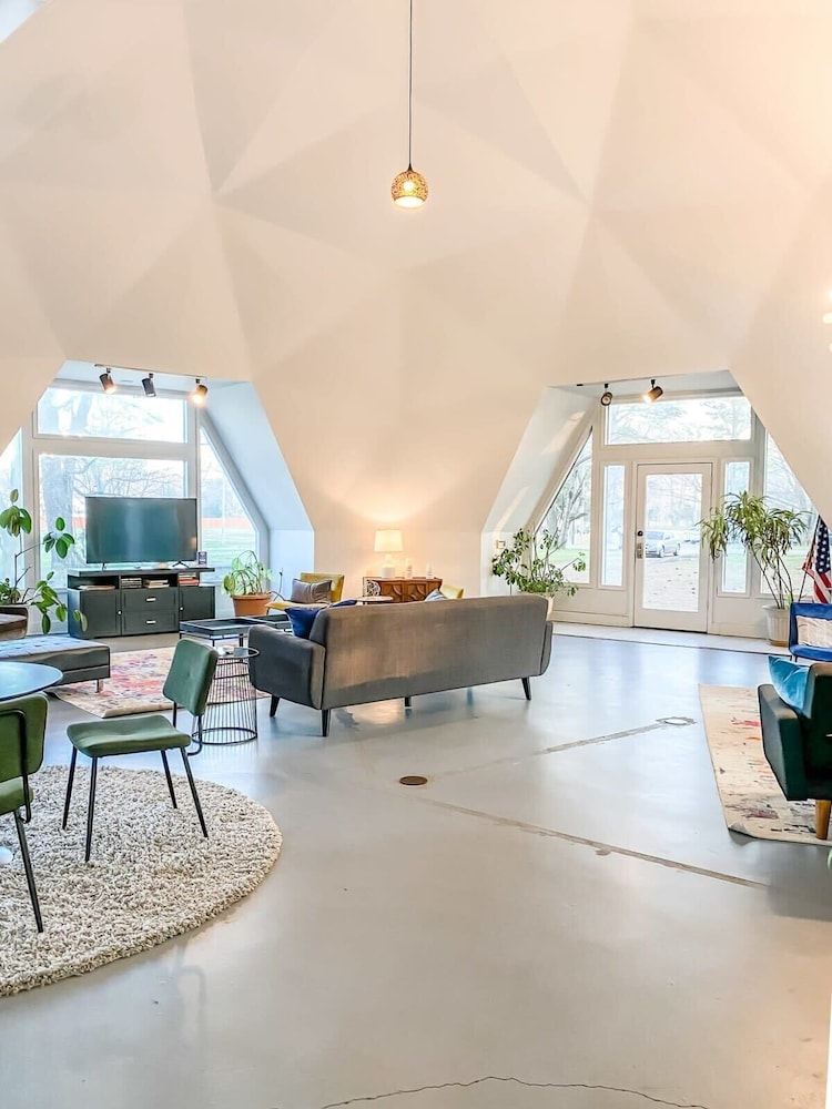Bell Circle Eccentric Geodesic Dome-home