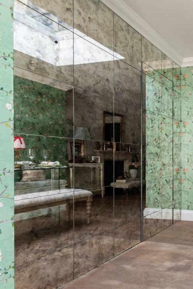 Westbourne Park Road Xvii by Onefinestay