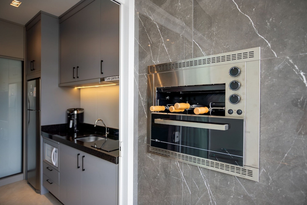Elegance Residence