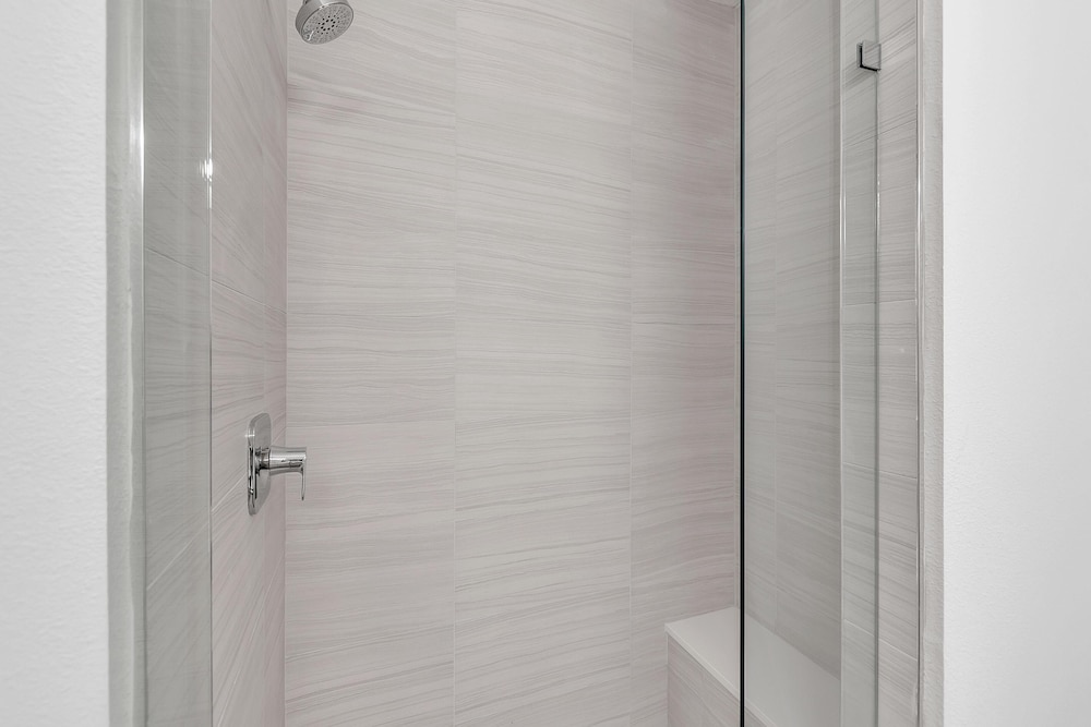 Azul Townhomes A3 - Sunrise