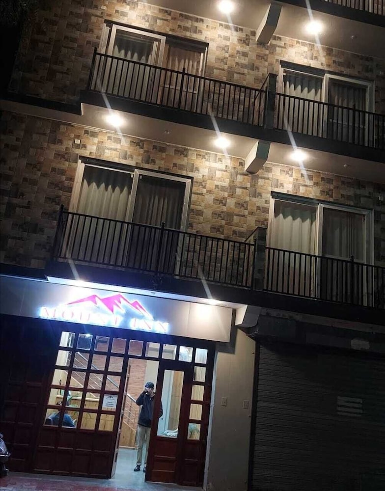 MOUNT INN HOTEL