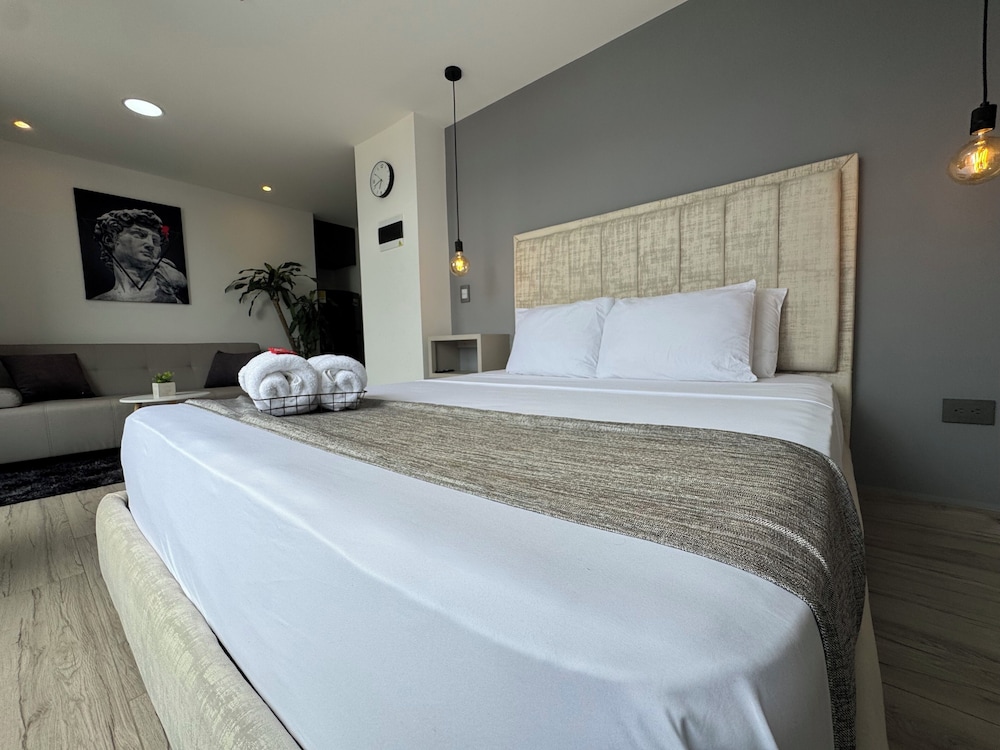 Torre Zurich Luxury